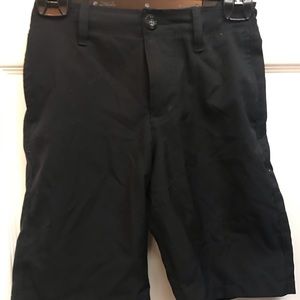 Black Boyd golf shorts